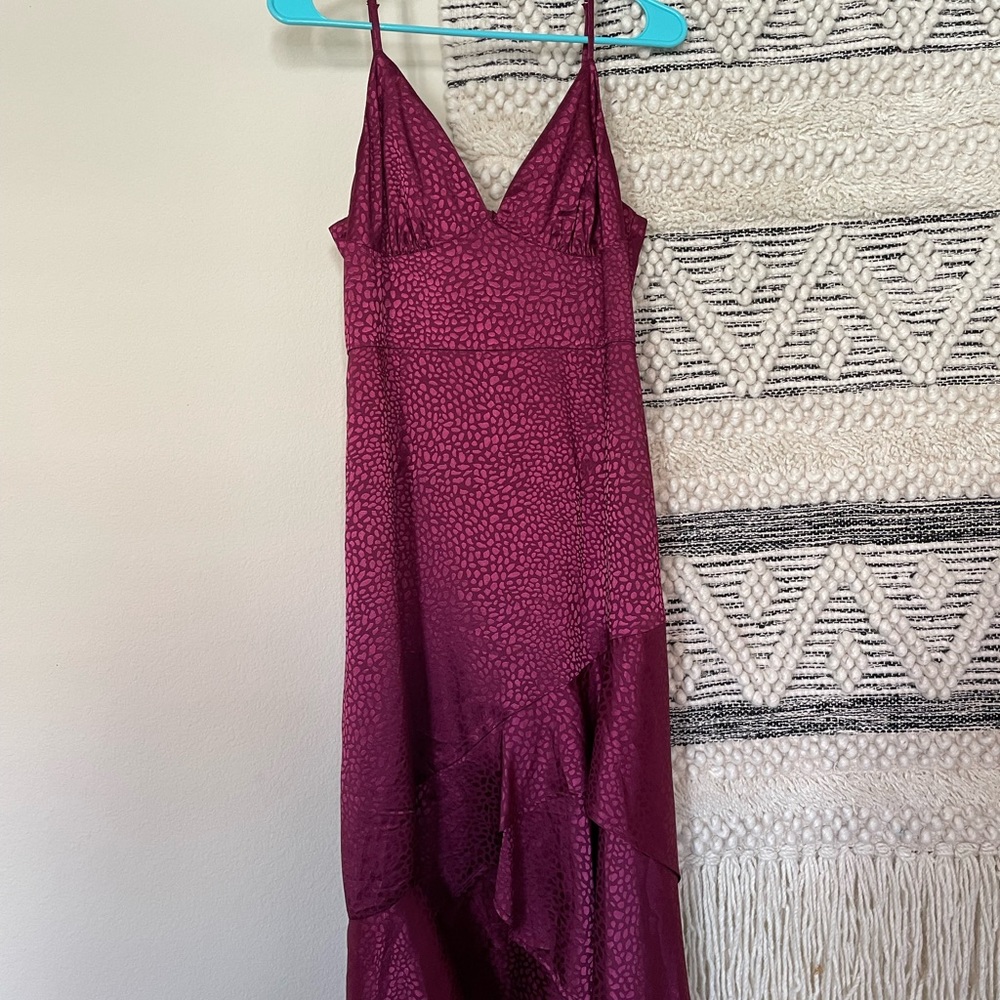 Magenta flowing satin midi dress